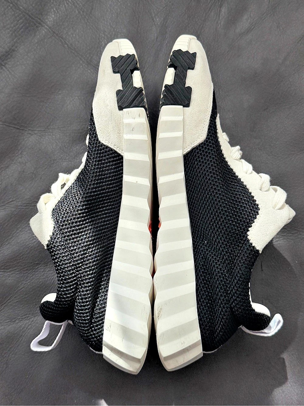 Hermès Bouncing Sneaker Black & Cream Sneakers 38 Size - Picture 10 of 17
